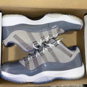 Jordan 11 low Cool Gray